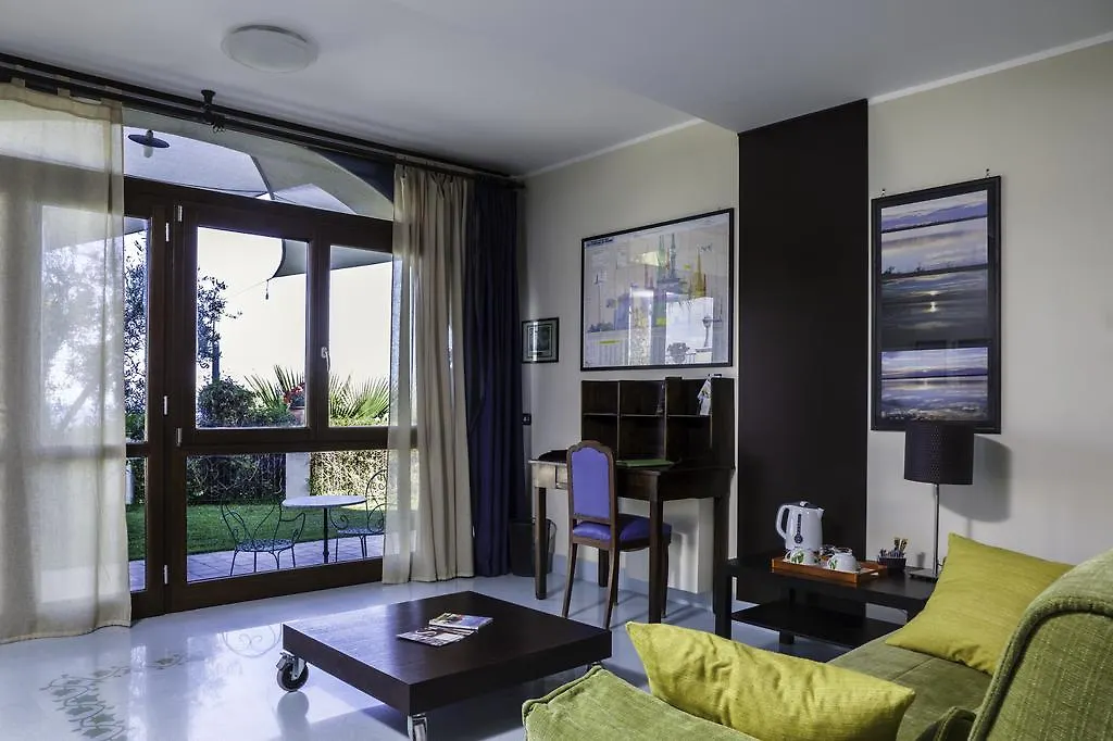 Tenuta Santatecla Guest House Acireale Italy