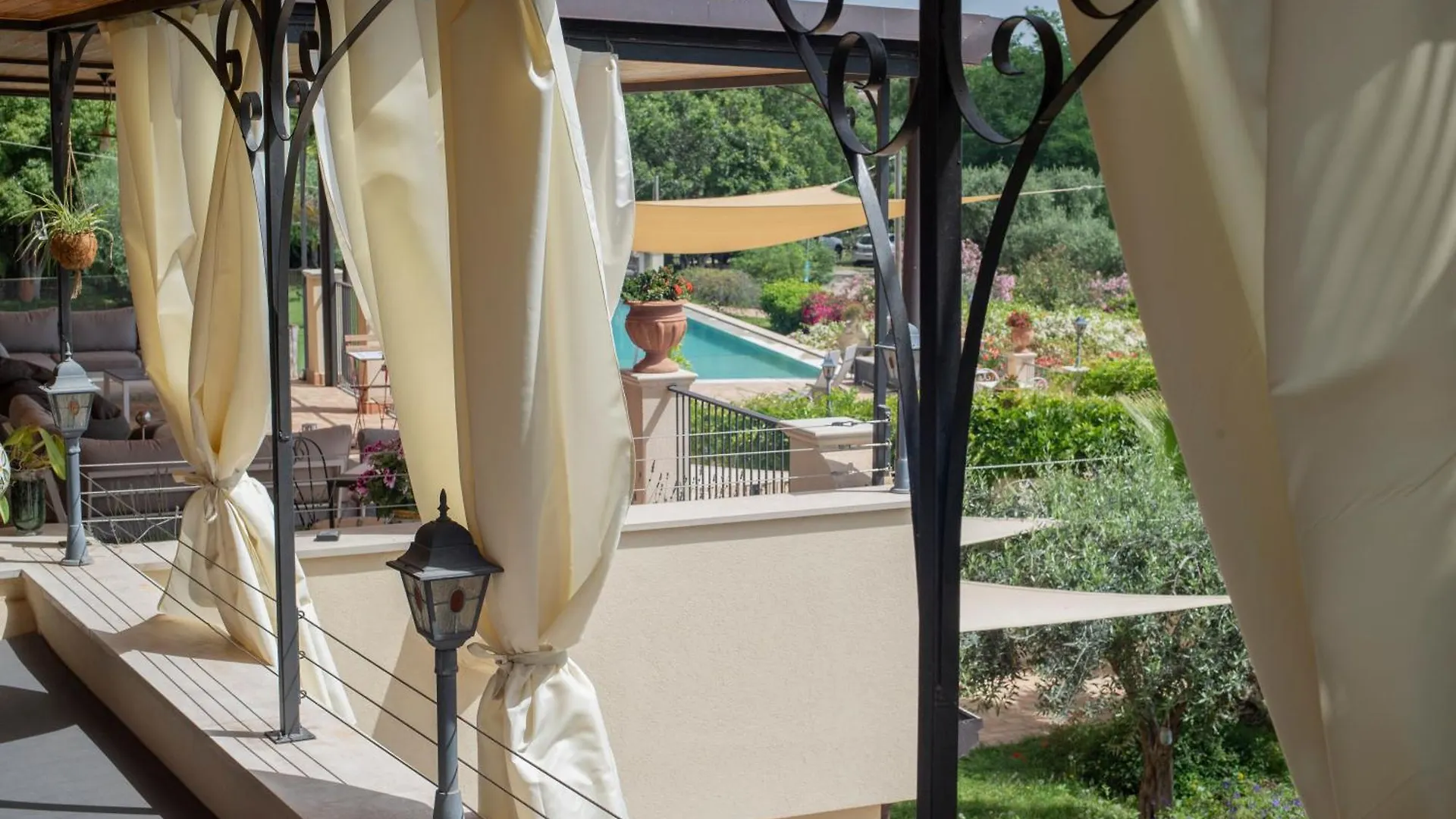 Tenuta Santa Tecla Acireale 0*,