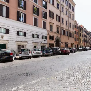 https://fabuloucity-navona-spagna.it-romehotels.com